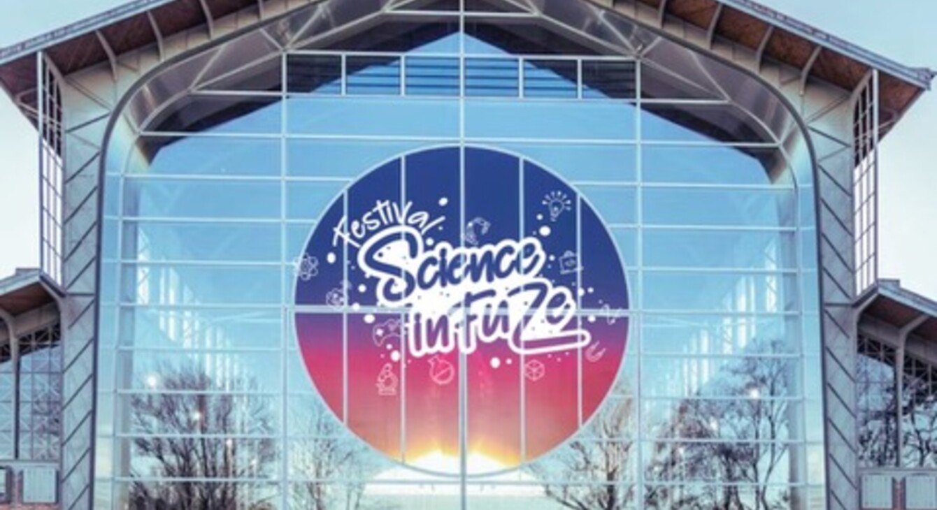 façade du hangar Y à Meudon
