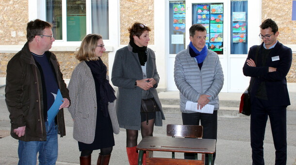 Eco-mobilier école Jules-Ferry Ballancourt-sur-Essonne - personnalités