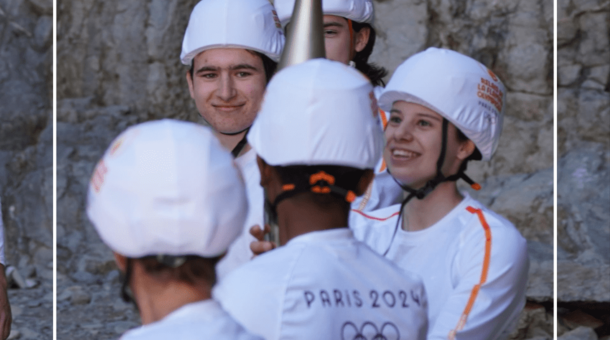 Jeanne porte la flamme olympique