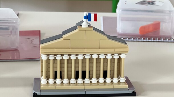 valeur de la republique en briques