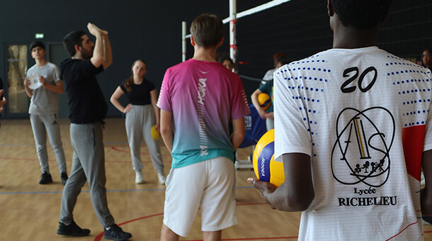 Voley ball entraineur